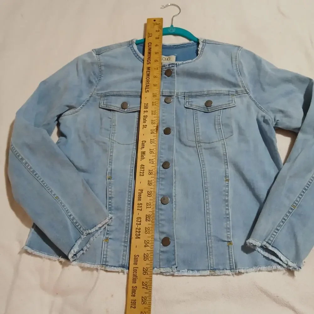 NWOT  LOGO stretch denim light wash raw edge hem/sleeve snap front jacket sz 10
